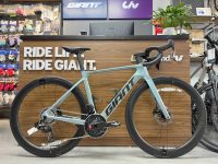 xe-dap-dua-giant-propel-adv-pro-0-axs-2026-xanh