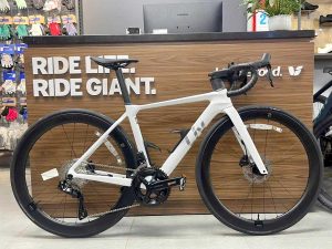 xe-dua-liv-Enviliv-adv-1-2025-xedap24h