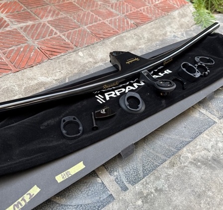 ghi-dong-mtb-carbon-Rpantahi-MT2-day-am-den-gold