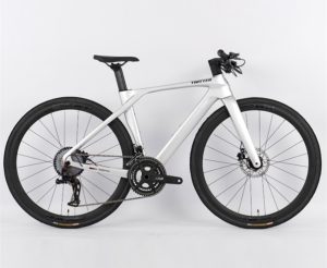 xe-dap-Twitter-T10-Pro-RS-tay-ngang-Titan