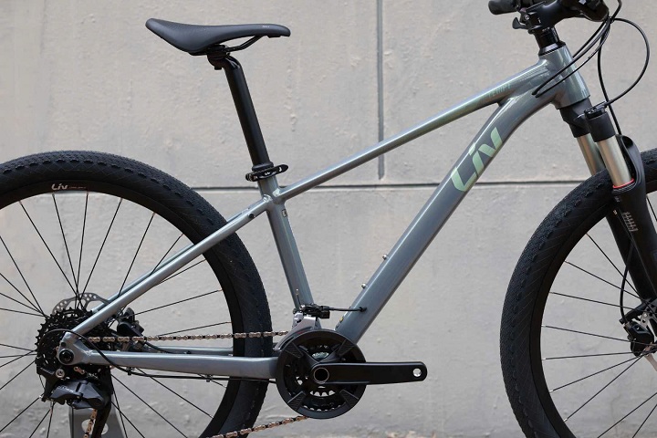 xe-dap-Liv-Tempt-E-2026-xanh