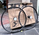 bo-vanh-Koozer-XF2046-Hub-XM455-Den