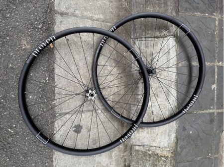 bo-vanh-carbon-Hunt-Proven-coi-MS-Ratchet-36T