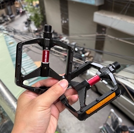 pedal-xe-dap-Gineyea-City-nhôm-M511Z-1