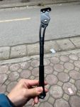 chan-chong-nhom-2-oc-cho-xe-Giant-Trek